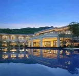 Serene Valley Seaview Villa Vacation Apartment (Zhujiajian Dongsha Scenic Area) - piscina