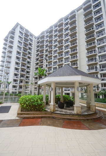 Extremeli Suites Hotels in Paranaque