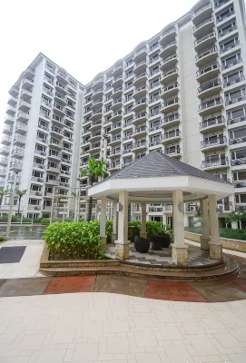 Extremeli Suites