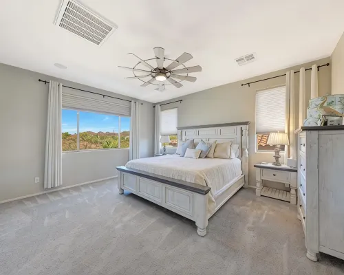"Spacious 5Br Estrella Home, Pool Table, Heated Pool & Spa / Family & Groups" 古德伊爾住宿飯店