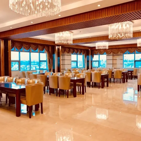 Yinhe Hotel