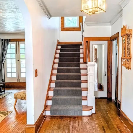 Historic Charming 4BR on the WestEnd near Millikin