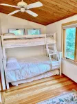 Charming Lake House Getaway - 3-Star