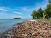 ARK Port Dickson Seafront Hotel - 3 звезды