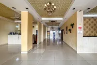 穆里亞Industri RedPartner酒店 - 汽車旅館