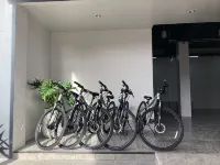 萬倫藍猴中心酒店 鄰近波塔瓦寺的酒店