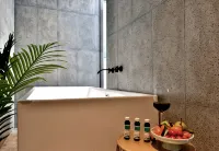 Wuzhen Courtyard Homestay - piscina