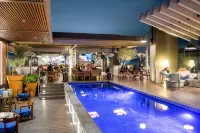 K Tower Boutique Hotel by Lucerna - Swimmingpools