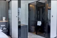Rosewood Hotel (Zhoukou Yulin Smart Center Vocational and Technical College) - balcony