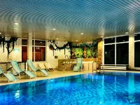 H+ Hotel Willingen by Sunday Hotels - Pools