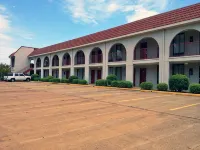 Motel 6 Longview, TX - North