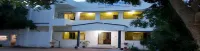 Blue Coral Cottage - Pet-friendly