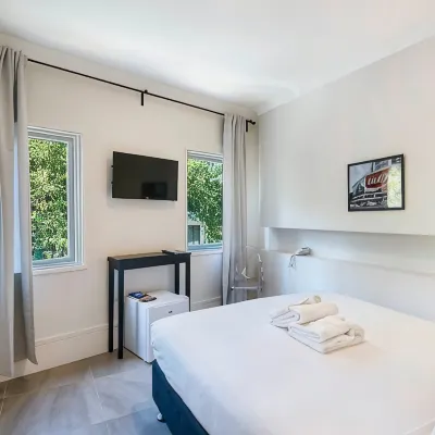 Sydney Boutique Hotel Hotels near Surry Hills