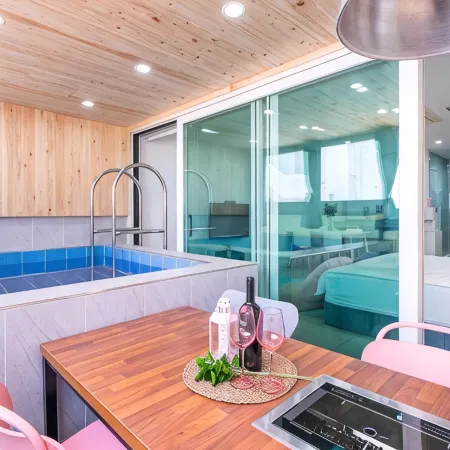 Geojae Sunstay Poolvilla