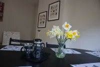 Stunning city centre 3 bedroom house - Queens Quarter Belfast - Bungalows