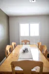 Historic, Family-Friendly Home in Downtown - Homestays