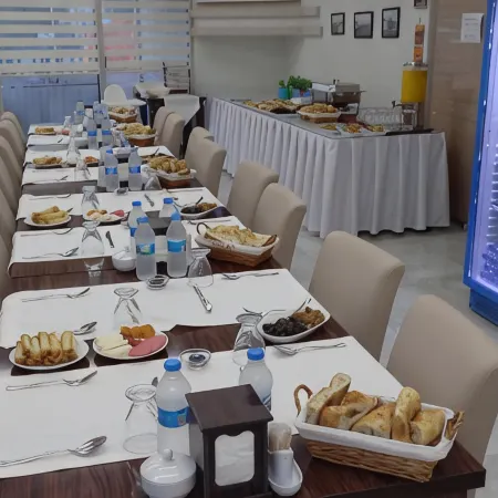 Udi Hotel