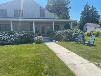 Delightful & Modern seaside escape/Handicap Access - Homestays
