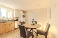 LUXE 4BDR/2BA Near Boston- T-Station & Encore Casino