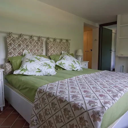 Comfortable villa with private pool and large garden, near Como and Milan