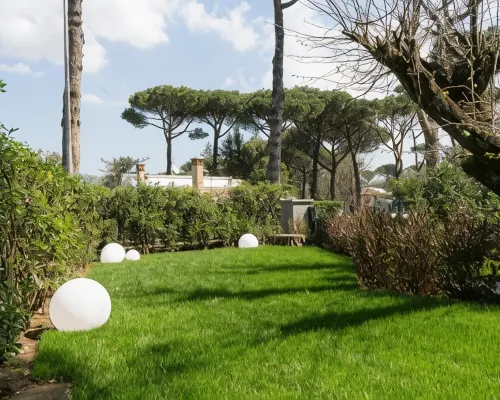 VILLA MADRE Suites e Private Spa فنادق في جروتافيراتا