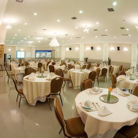 Hotel Lang Palace - Fica No Centro da Cidade