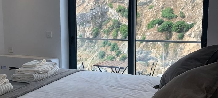 CP Top floor luxury studio Hotels in Gibraltar
