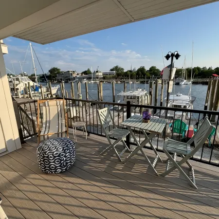 Lewes Canalfront Condo! Amazing Views! Walk to Beach or Town!
