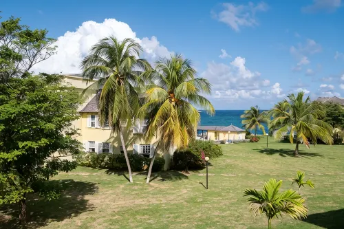 JamaicaTime Driftwood Sea Palms · Ultimate 3Br Condo Ocho Rios Beach Front Pool - breakfast