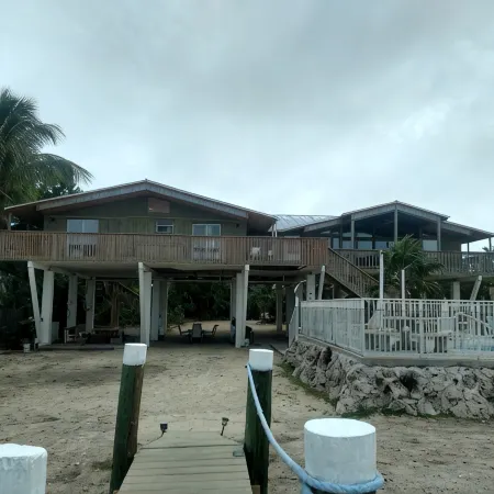 Beautiful Waterfront Gulf of America Great location.