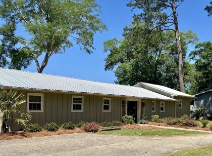 Amazing Views inside & out, just miles from town!