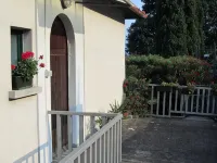 Situated in a beautiful & relaxing place on Lake Como,. Perfect family of 4. - 3 Sao