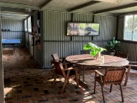 Walpole House is a cosy getaway by the Walpole inlet with a large backyard. ウォルポールのホテル