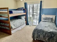 Creekside Beauty: Bordering Lewis Creek. Near Yosemite & Bass Lake - 3-Star