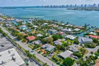 Beaches & Island Hopping to Singer & Peanut Islands - Intracoastal Home - 3-Star