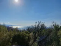Starry Night - Extra big bed, big bathtub, private parking, sea view, 2 rooms Hotels in Pobri