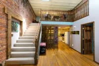 MainStreetLocation|GirlsNight|Families|Pets|FoodMusicShopArtExploreBikeFunPlay!! - 公寓