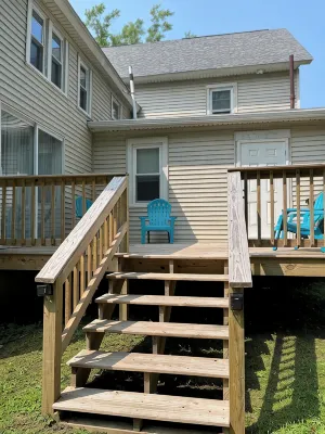 Lake Life 1BD at heart of GOTL. Bright & Airy and right off the strip. - 3-Star