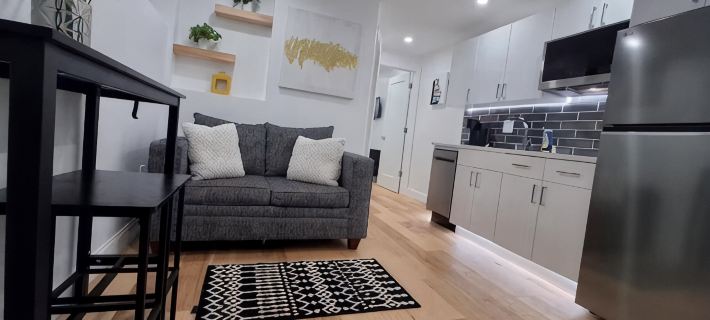 The Mini-Lux A. at Lower Atwells Hotels in Providence