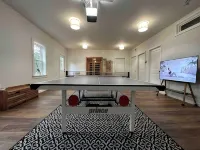 Luxe Modern Cabin Perched in Dahlonega Forest
