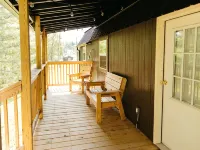 Lumber Lodge RRG - COMFY WOODSY STAY - in RRG/Auxier Hotels in Wolfe County