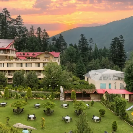 Snow Valley Resorts & Spa Manali
