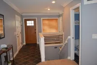 Renovated home in vintage neighborhood, close to airport, hospitals, & downtown. - ห้องครัว