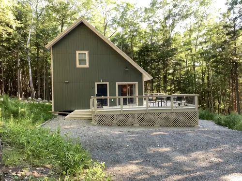 Hidden Gem on Beautiful Golden Pond