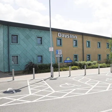 Ramada by Wyndham Cobham