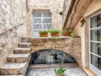 HOUSE WITH CHARM AND PARKING IN THE CENTER OF ARTÁ, SMALL POOL AND SOLARIUM 아르타 호텔