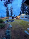 The Sprout  - gas fire-pit, grilling staton, hot tub, close to shops & hiking