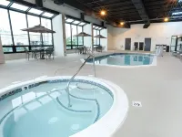 Drury Inn & Suites Joplin - Hot Tub