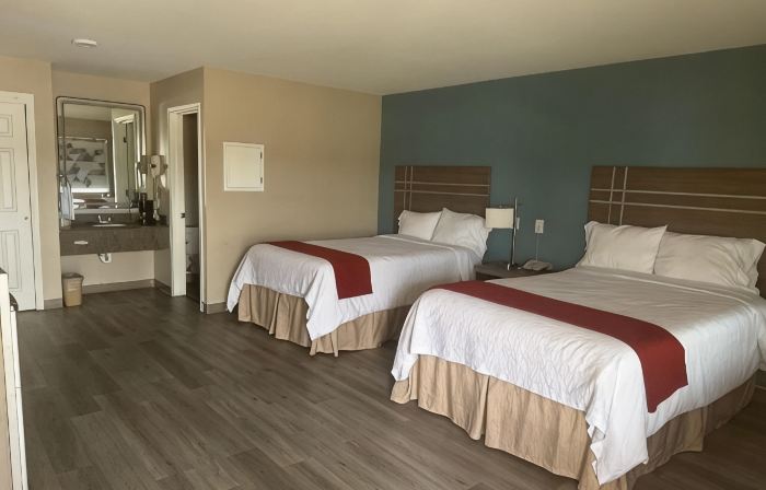 Deluxe Inn Palacios