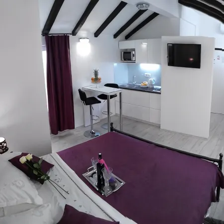 Kuzma Rooms and Apartments